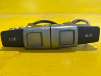 фото thumb №1, Seat leon ii lift port aux/usb 1p0035726