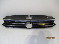 фото thumb №1, Решітка кришка решітка радіатора vw passat b8 3g0 пошкоджена