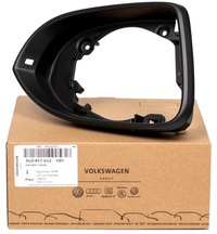 фото thumb №1, Рамка корпус зеркало правая vw passat b8 arteon