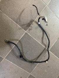 фото thumb №1, Клемма минусовая vw crafter ii man tge 2n0915181