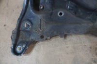 Toyota yaris ii 08-11r передня балка підвіска підрамник підрамник 512010d090 Доставка, фото thumb