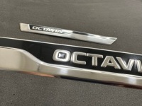 фото thumb №5, Молдинг накладка пороговая octavia iv 4 оригинал комплект левая правая