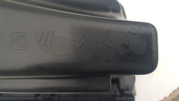 фото thumb №9, Бардачок правый пассажира citroen c3 picasso бежевый