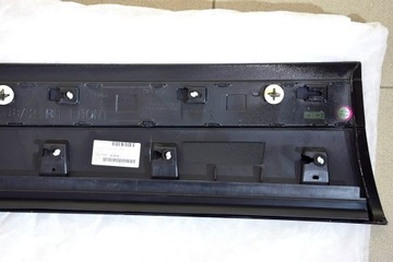 фото thumb №13, Range rover velar планка дверь правые перед