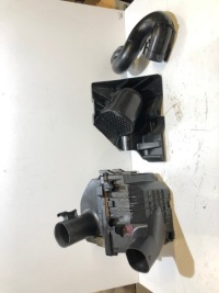 фото thumb №1, Фільтр повітря повітрозабірник 93867738 93462477 93451665 renault trafic iii 2.0 dci