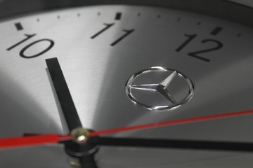 MERCEDES Алюминиевые настенные часы серебро OE