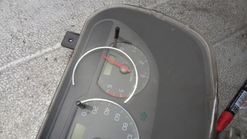 фото thumb №5, Спідометр  volvo v40 01r kombi1.9dci