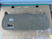 фото thumb №1, Пластик оббивка кришки задня світла volvo xc60 i