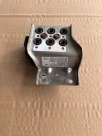 фото thumb №1, Audi a8 d3 розподільник пневматика підвіска