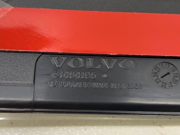 фото thumb №3, Volvo xc40 планка пороговая надпись 31484195
