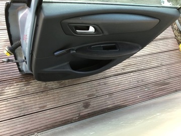 фото thumb №4, Citroen c4 i 5d двері праві зад eylc