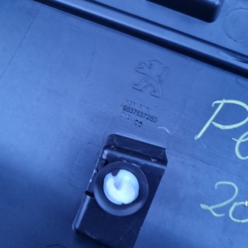 фото thumb №9, Планка двері задня зад праві права 9837637280 peugeot 2008 ii