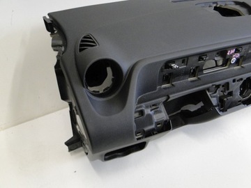 фото thumb №10, Mercedes gla 247 h247 консоль панель раздаточная капот чёрная