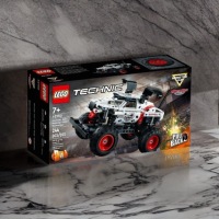LEGO TECHNIC Monster Jam Монстр-дворняга-далматинец