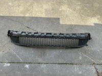 фото thumb №1, Renault trafic iii vivaro ii 2014- решётка решётка радиатора бампера перед 622544919r