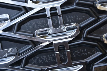 фото thumb №12, Решітка радіатора решітка радіатор audi q3 83f853651 651a 651b