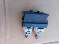 фото thumb №1, Toyota rav4 i реле abs 88263-12080