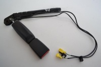 фото thumb №1, Mercedes s w221 2007 rhd передня права пряжка поперечина безпеки