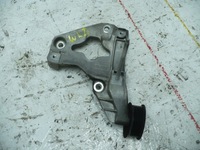 фото thumb №1, Кронштейн компрессора jeep grand cherokee wk2