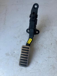 фото thumb №1, Педаль газу kia stonic gt line 32700-xxxxx