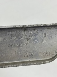 фото thumb №8, Audi a6 c7 кронштейн кронштейн крила лампи поперечина передній лівий оригінал!