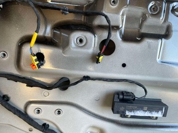 фото thumb №10, Ferrari roma двері праві door правий