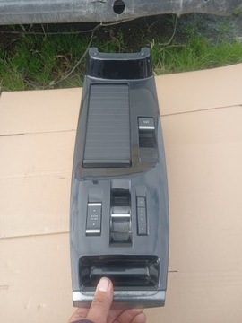 фото thumb №9, Citroen c4 iii туннель средний подлокотник европа