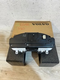 фото thumb №5, Volvo v40 2019 приборы, приборы