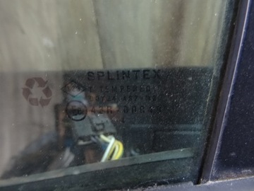 фото thumb №2, Скло двері лівий перед trafic ii малий