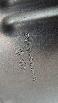 фото thumb №10, Renault megane e-tech 22- капот крышка двигателя