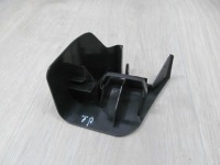 Volvo c30 s40 v50 накладка заглушка напрямна сидіння правий 08639062 04-13 в Україні, фото thumb