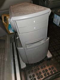 фото thumb №9, Stolik оригінальний szary siwy, ні чорний vw t5 multivan