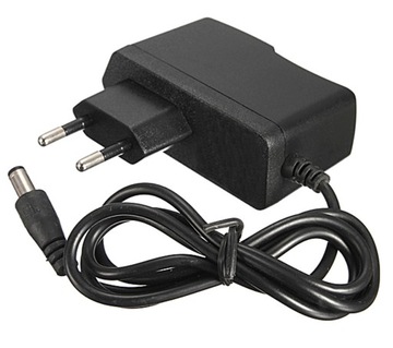 ADAPTER ZASILACZ SIECIOWY DO ROUTERÓW ROUTERA 5V 2A DC WTYK 2.1 / 5.5 PLP49