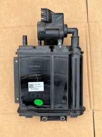 фото thumb №1, Фільтр вугільний volvo xc90 ii 31478802