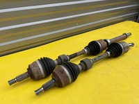 фото thumb №1, Renault clio v піввісь праві перед e-tech 391004429r