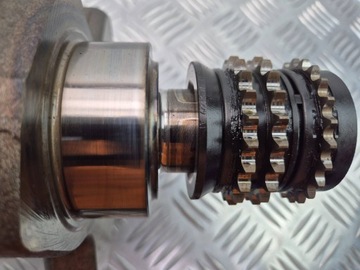 фото thumb №9, Mercedes e350 w207 wał коленчатый r27205 m272