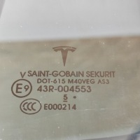 Tesla model x 2016 скло кузовна задня Київ, фото thumb