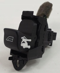 фото thumb №1, Кнопка стекло правый перед volvo v50 s40 c30