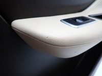 фото thumb №9, Боковина оббивка двері праві зад hk83-20986-acw jaguar f-pace x761 20r