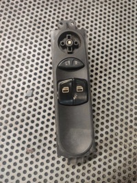 фото thumb №1, Панель вікон лівий vito w639