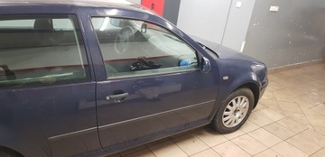 фото thumb №1, Двері праві vw golf iv 4 колір la5g 1997-2005 версія 3 двері