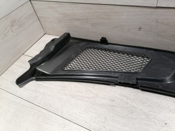 фото thumb №10, Macan панель під лобовим склом 95b819447d