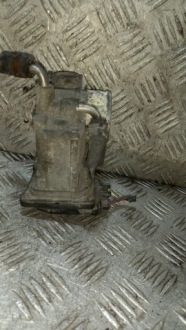 Дроссельная заслонка toyota yaris 2 22030-21030 Недорого, фото thumb