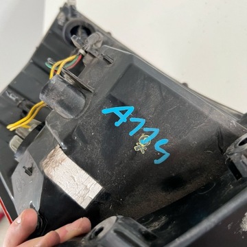 фото thumb №9, Лампа левый зад левая задняя kia rio iii 3 92401-1w2l