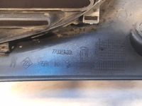 фото thumb №3, Решітка радіатора 7700834201 renault scenic i 1