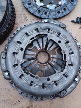 фото thumb №6, Зчеплення притиск диск двомасовий маховик комплект mercedes vito w447 2.2 cdi om651