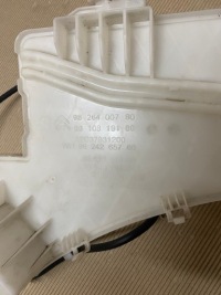 Peugeot 3008 2 5008 2 16 - бачок омивача помпа 9826400780 Недорого, фото thumb