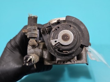 фото thumb №6, Дроссельная заслонка seat toledo ii leon i 06a133064j 1.6 sr