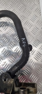 фото thumb №7, Mercedes w206 петля крышки a2067502200