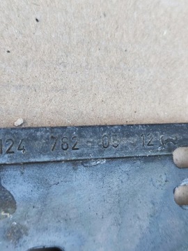 фото thumb №7, Направляющая люк правая w124 1247820647 mercedes 1247820547 левая